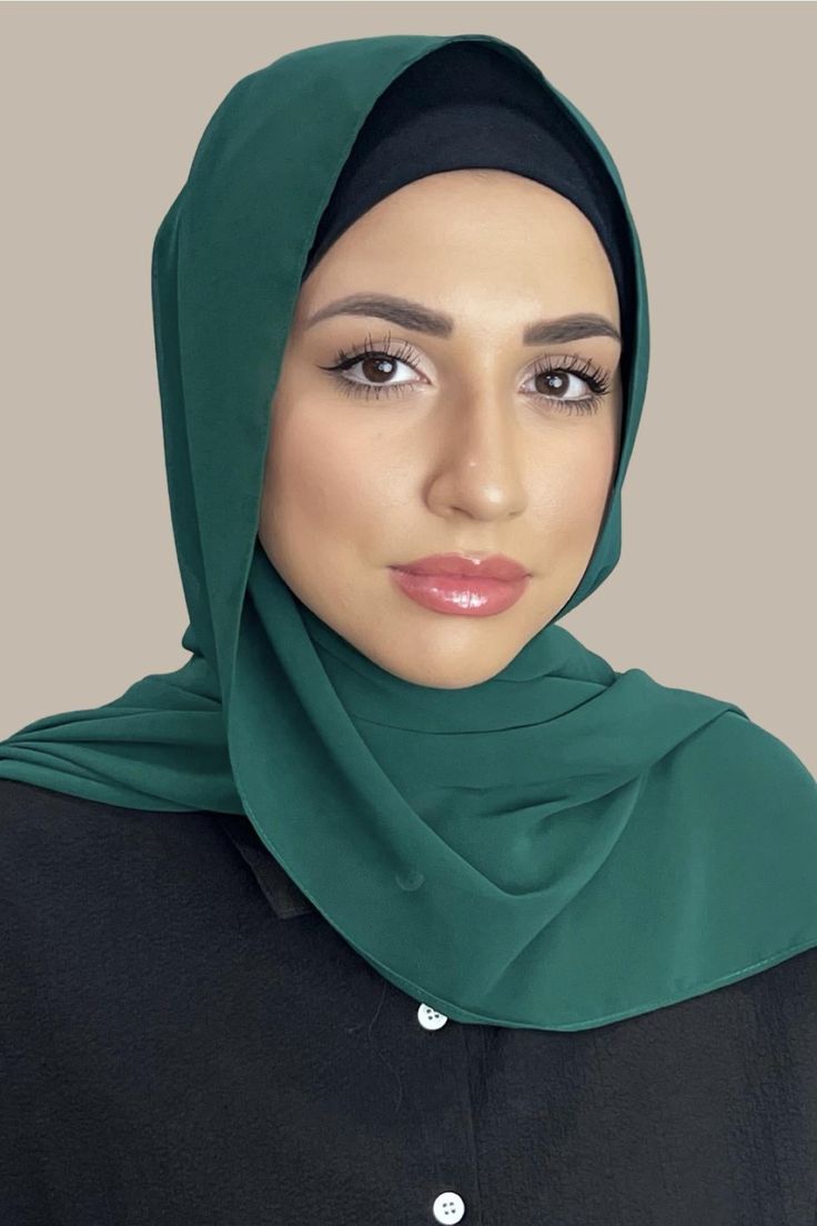 Instant hijab - Hijab + Attached Cap - Deep Green
