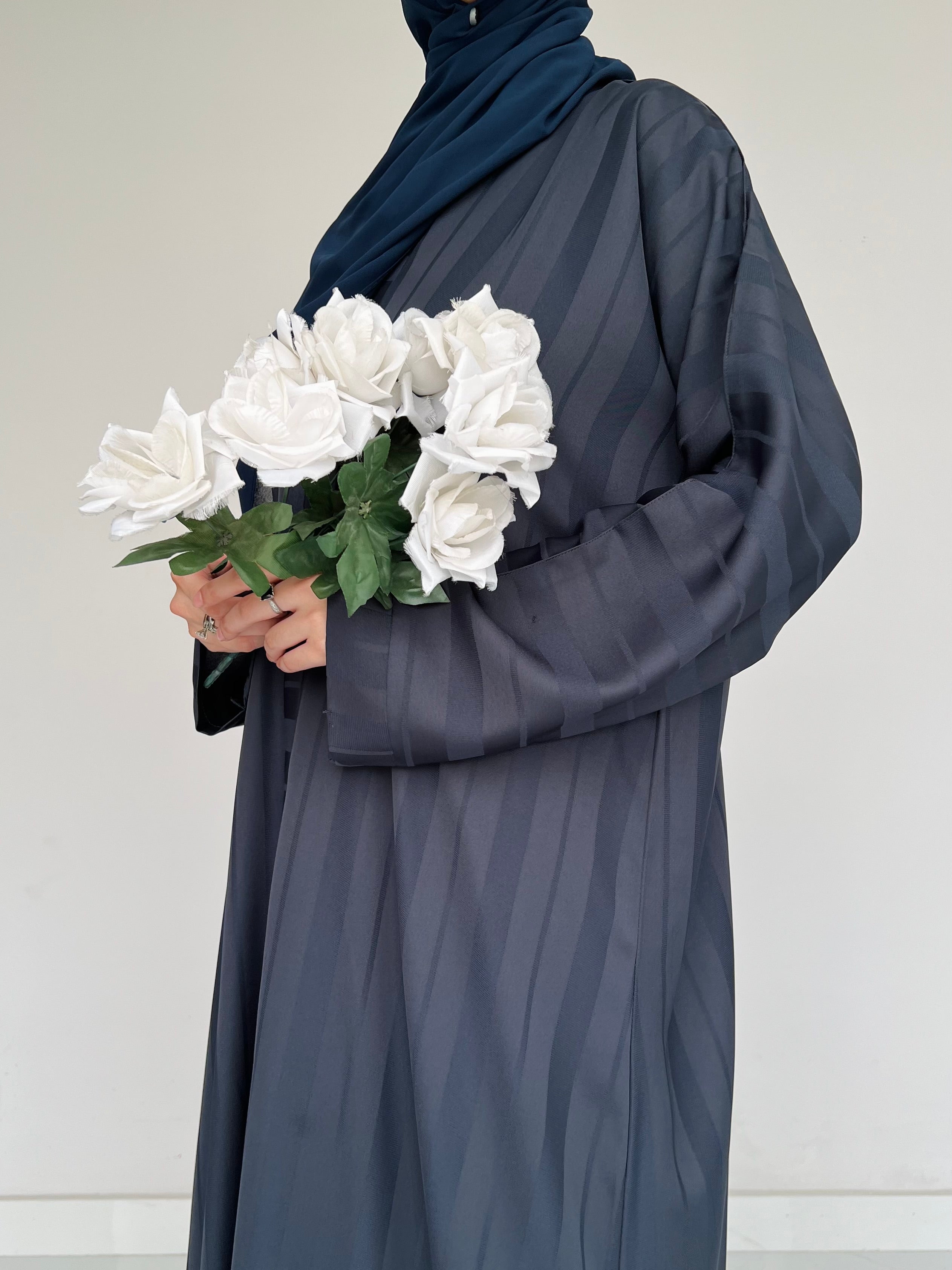 ZYRA - Nidha Luxe Abaya - Navy