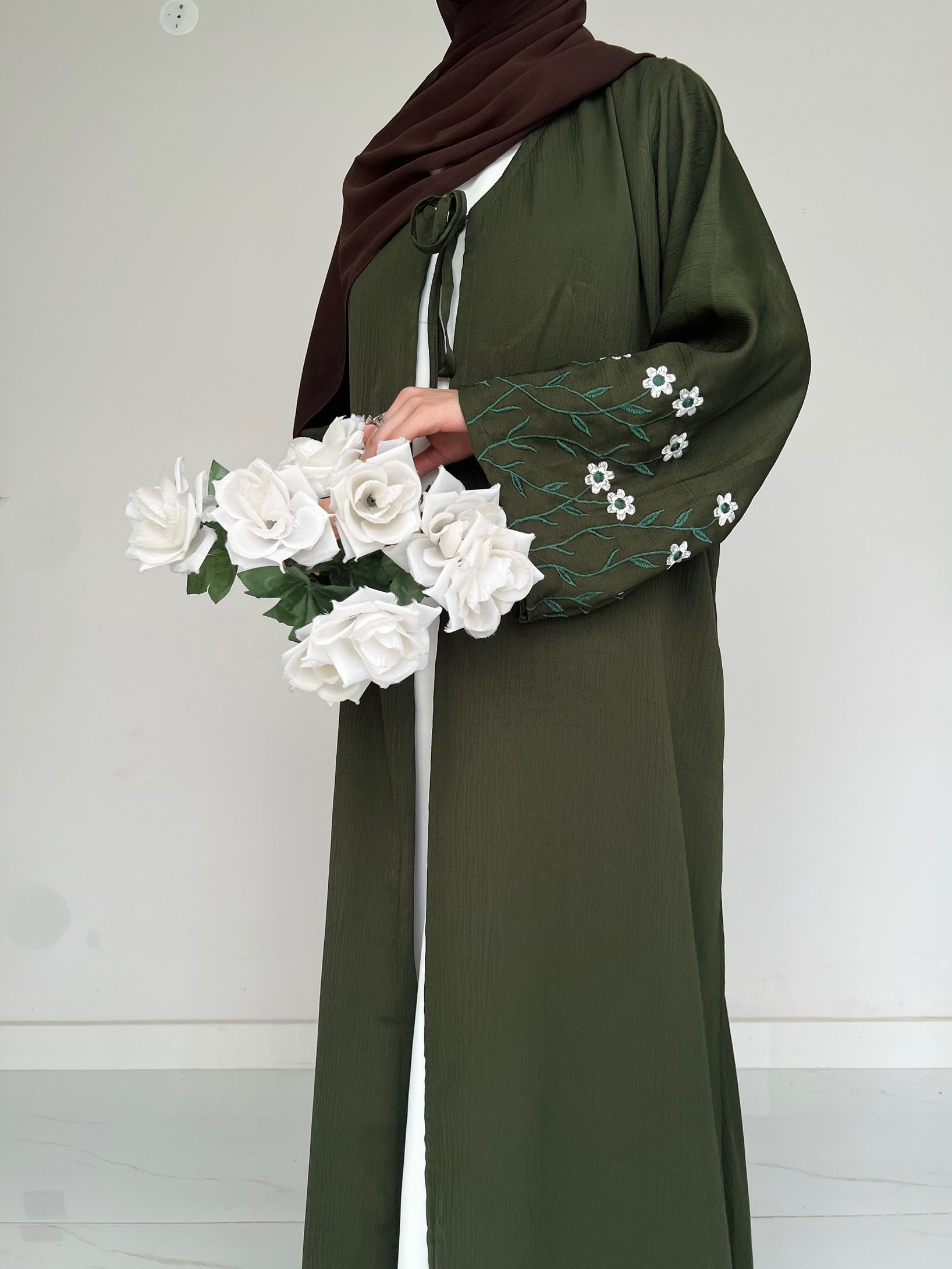 Meadow Mist - Robe Style Abaya - Olive