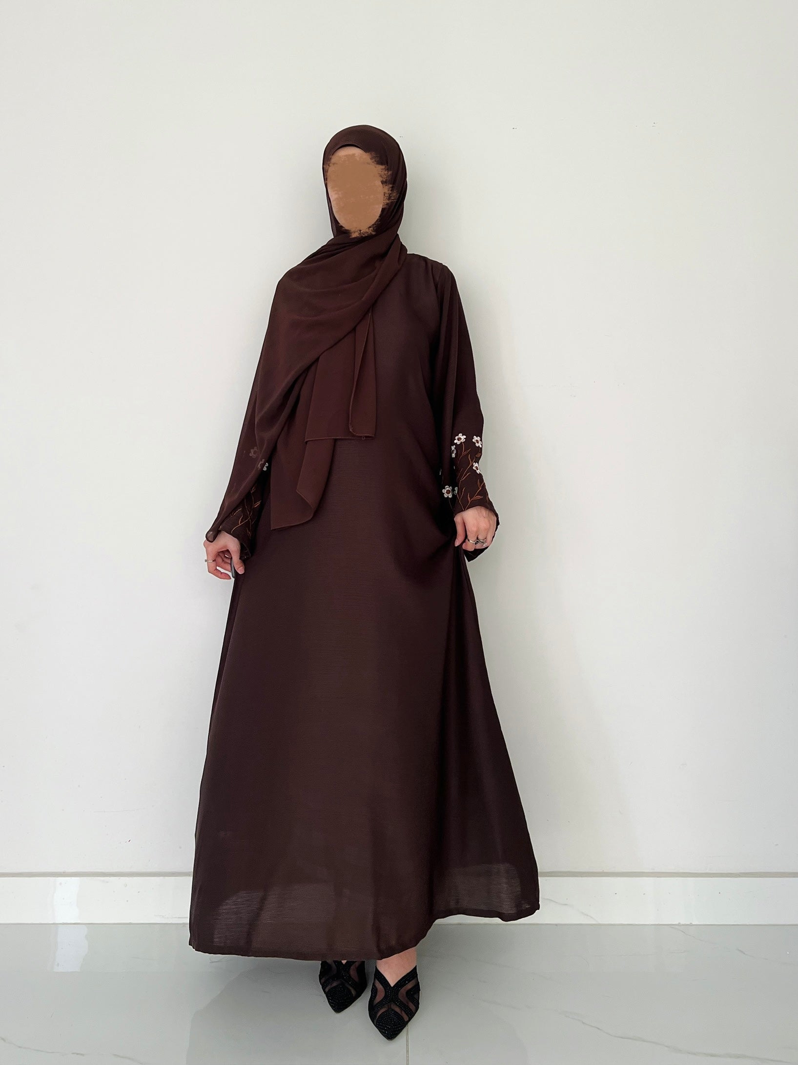 Meadow Mist - Front Closed Abaya - Dark Brown