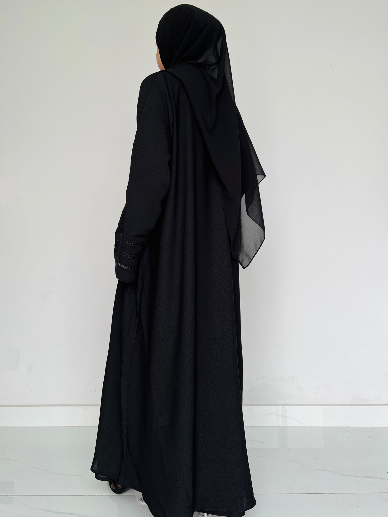 Noir - Elegant Black Abaya