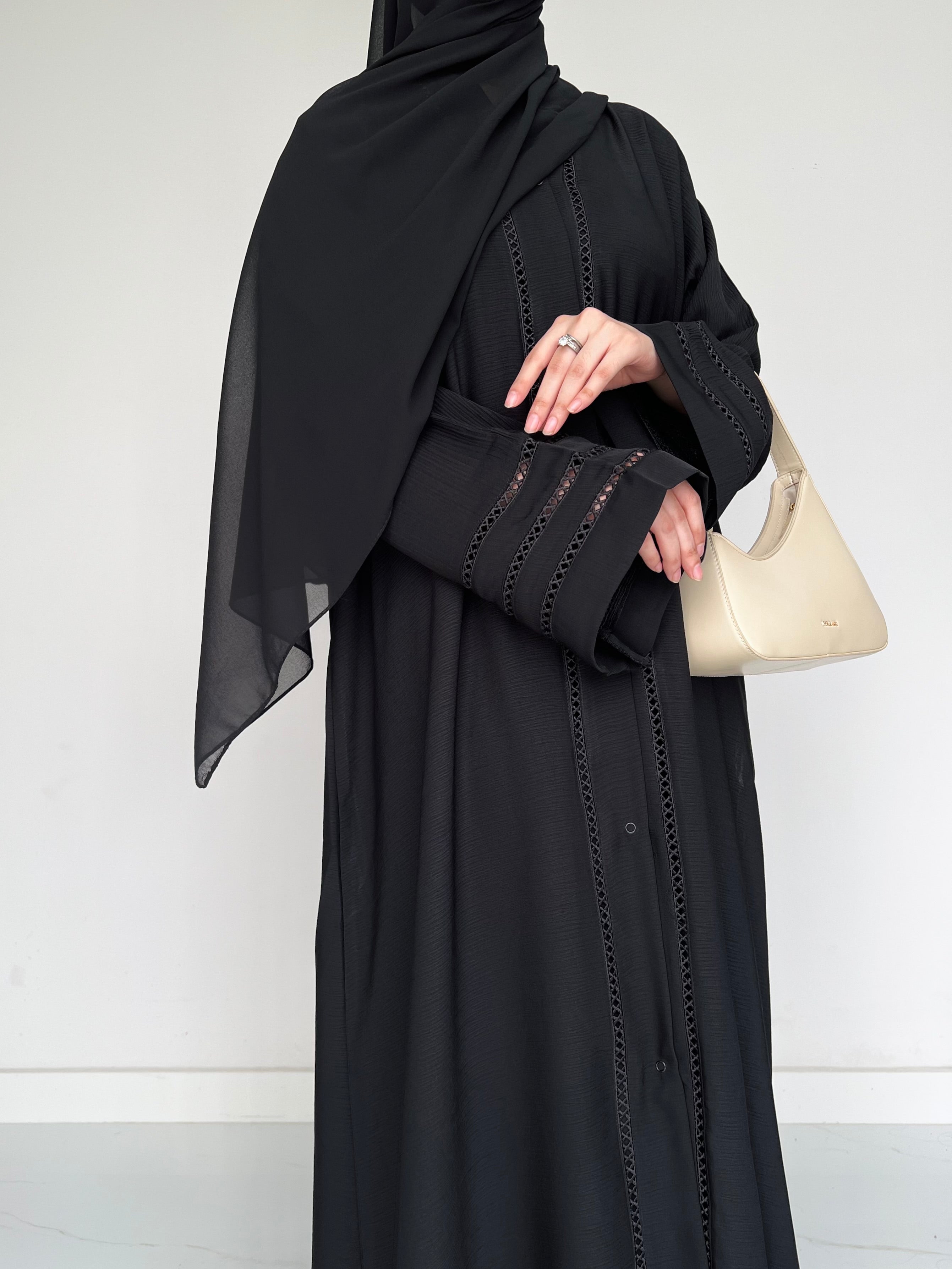 Noir - Elegant Black Abaya
