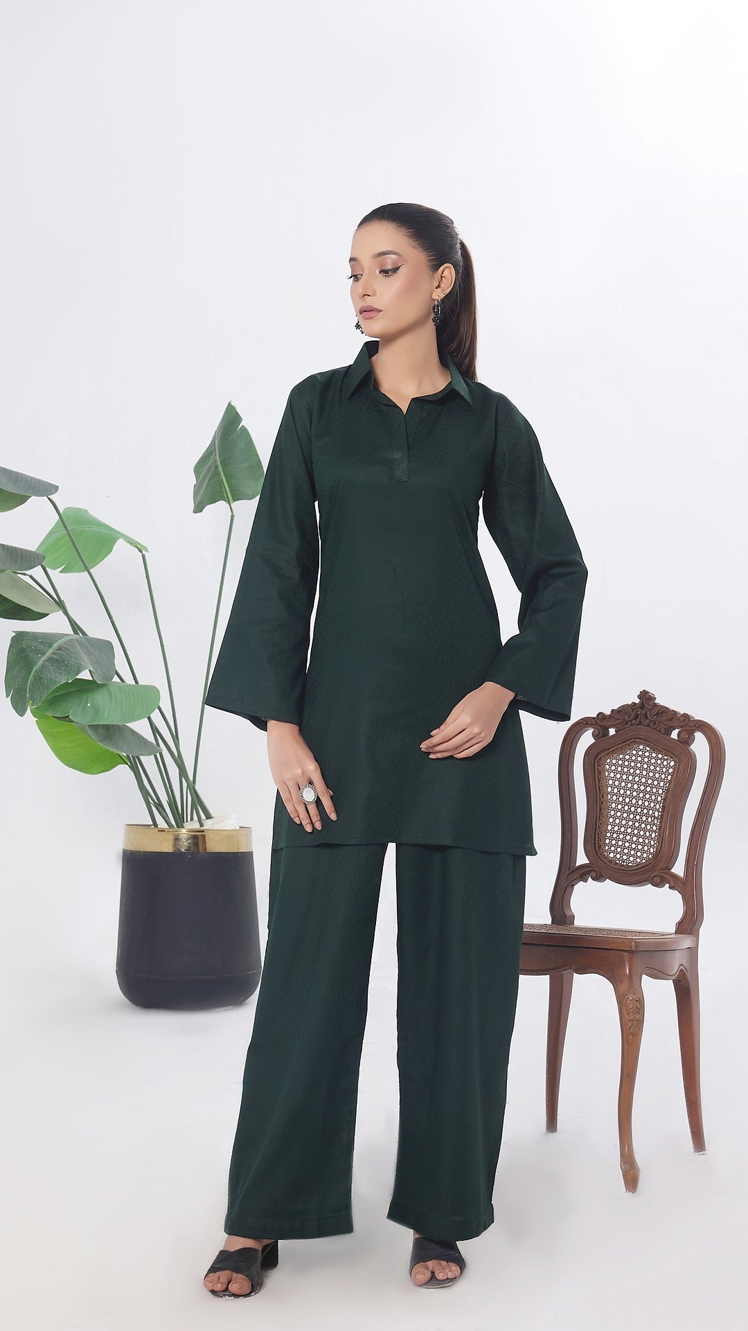 SOLACE- 2PC COTTON COORD SET- BOTTLE GREEN
