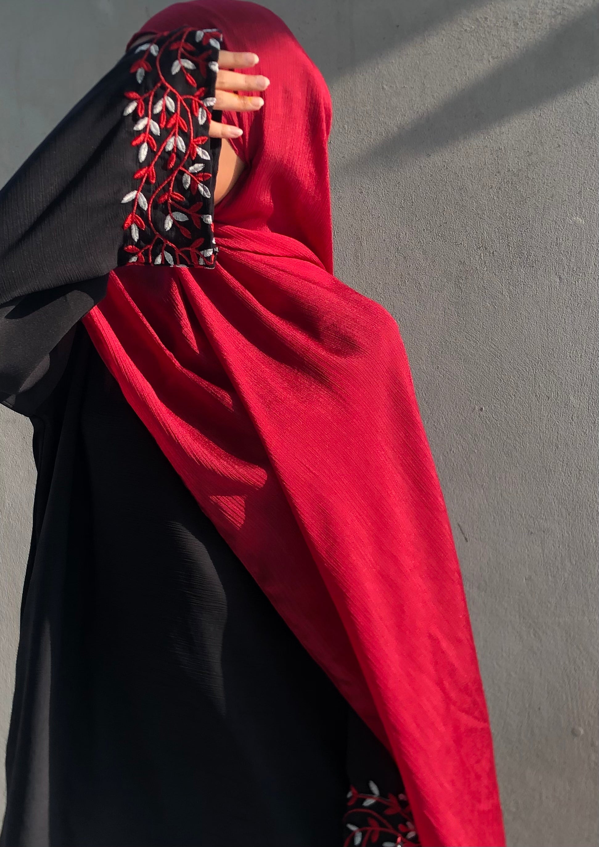 ORCHID - Embroidered Abaya