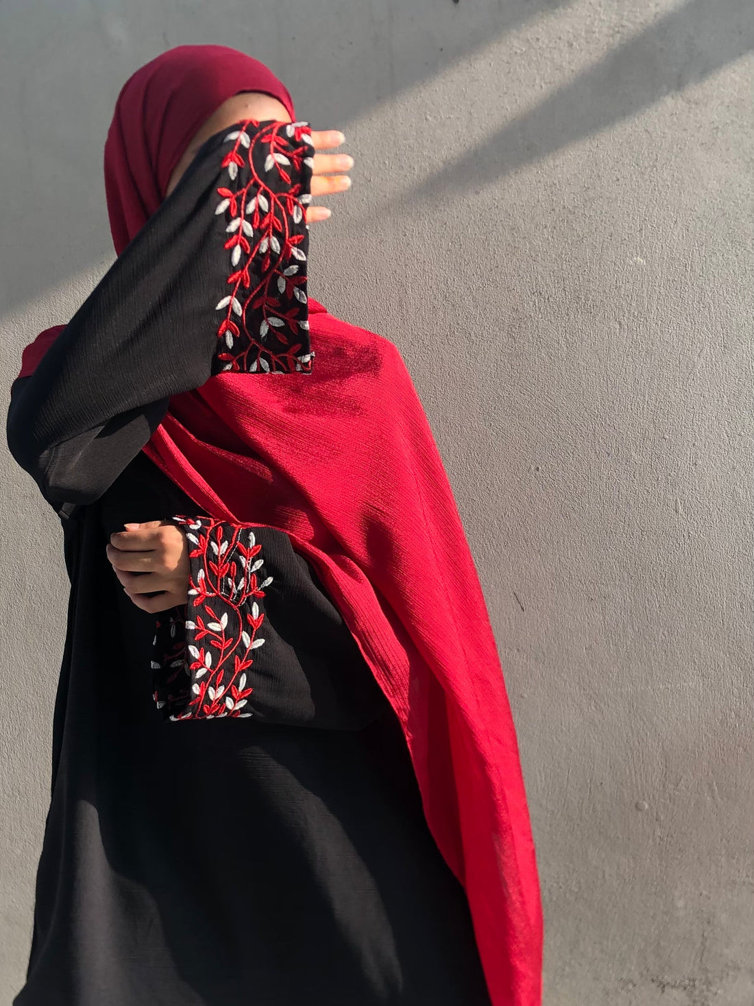 ORCHID - Embroidered Abaya