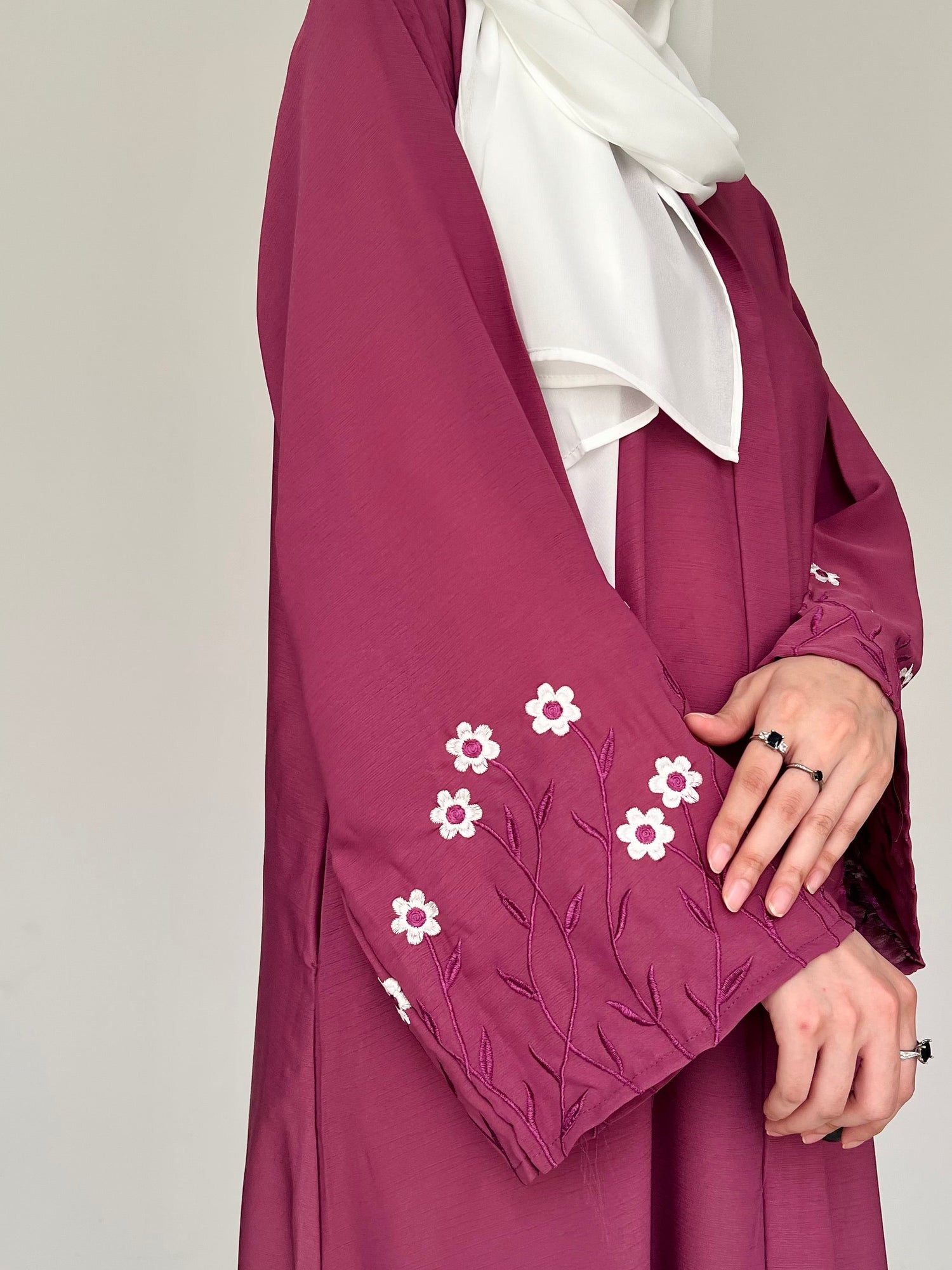 Meadow Mist - Front Open Abaya - Plum