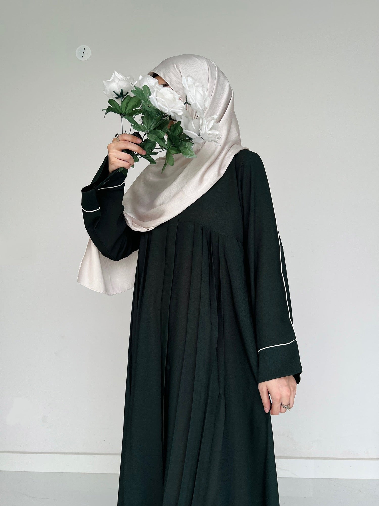 Sable Deep Green - Front Pleated Abaya