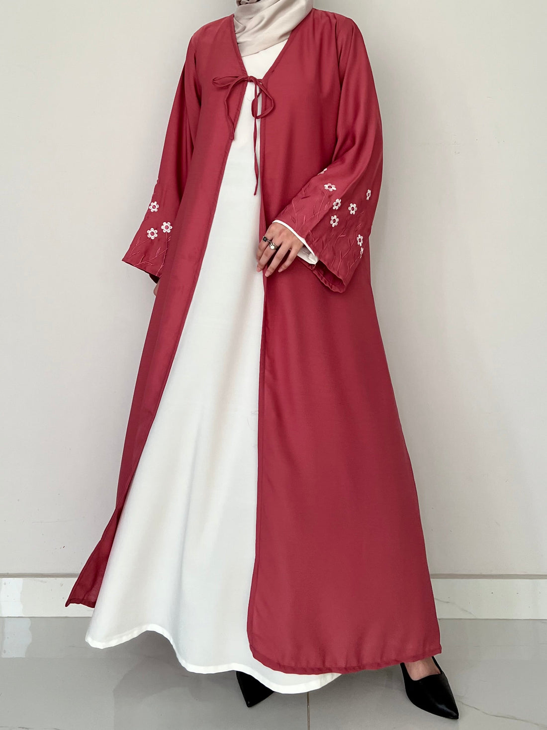 Meadow Mist - Robe Style Abaya - Blush