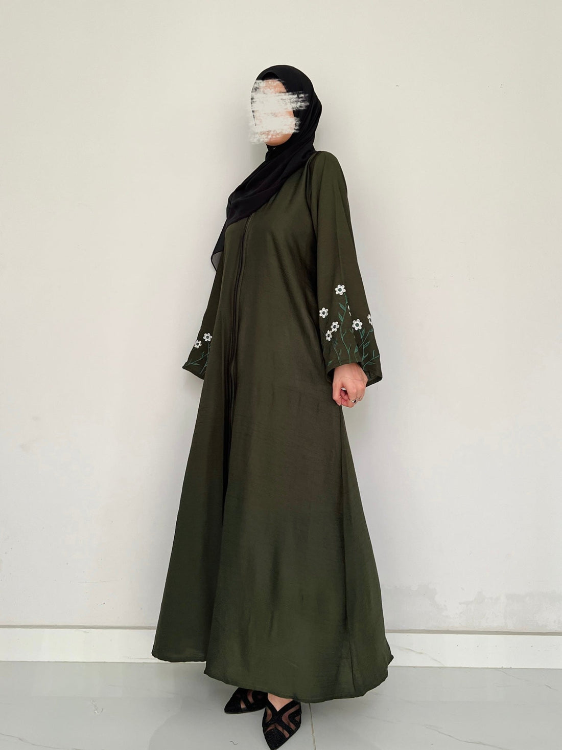 Meadow Mist - Front Open Abaya - Olive