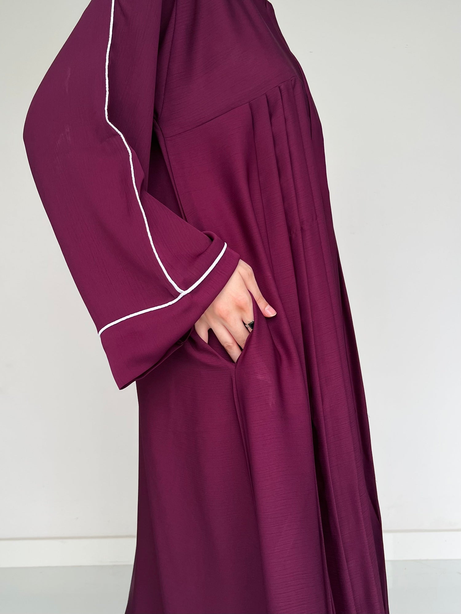 Sable Deep Purple - Front Pleated Abaya