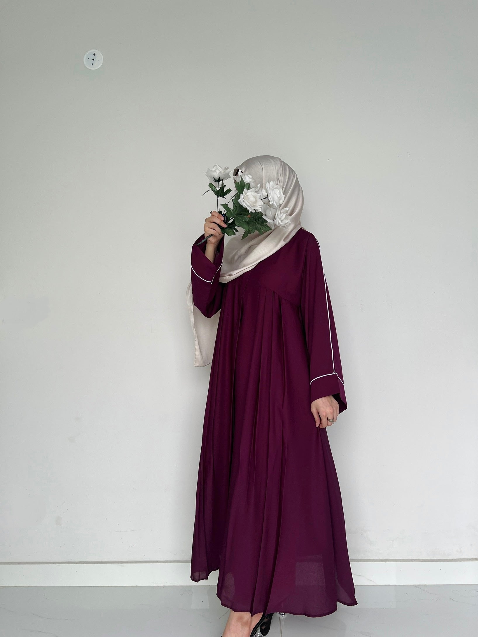 Sable Deep Purple - Front Pleated Abaya