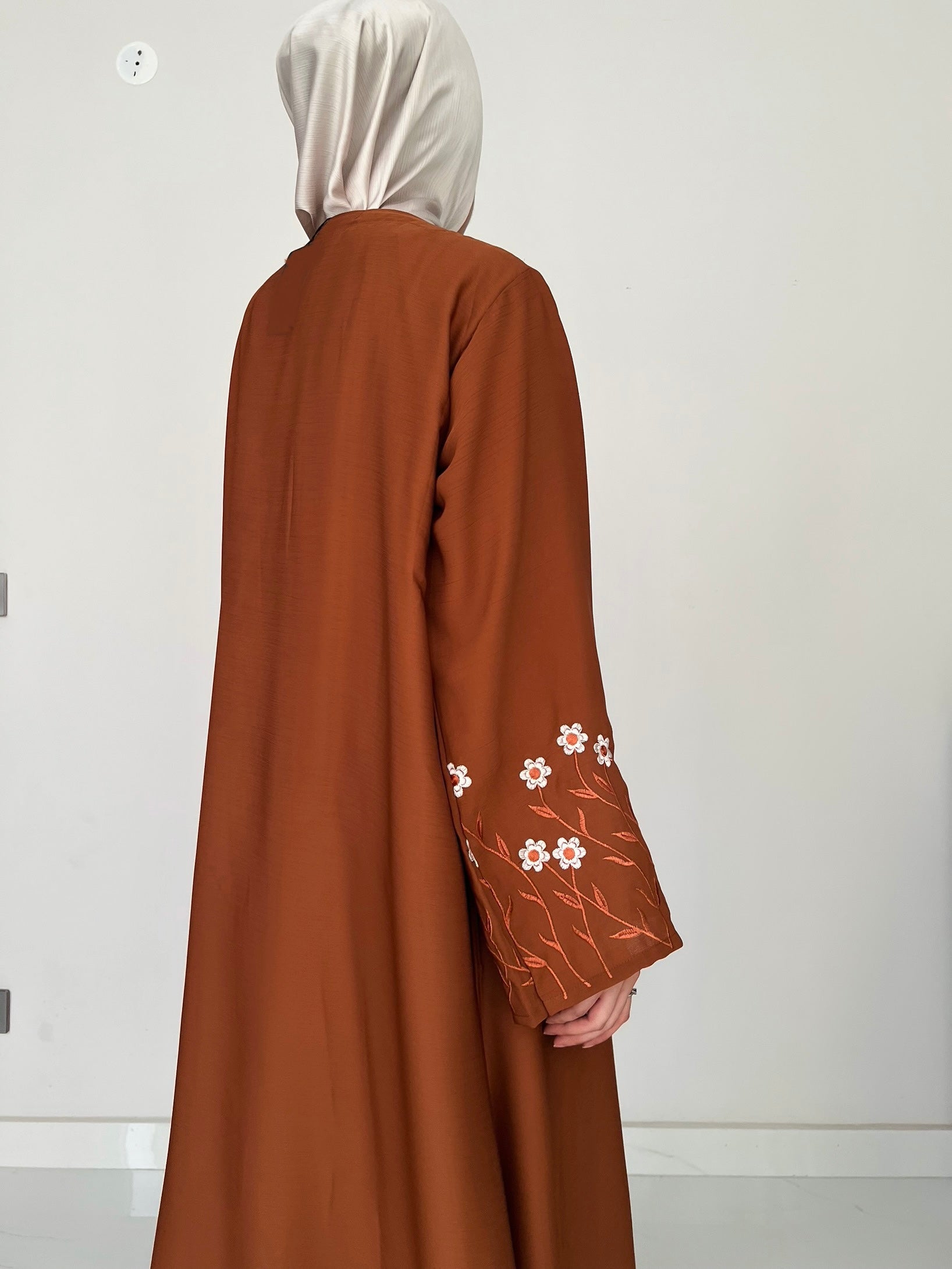 Meadow Mist - Robe Style Abaya - Tan
