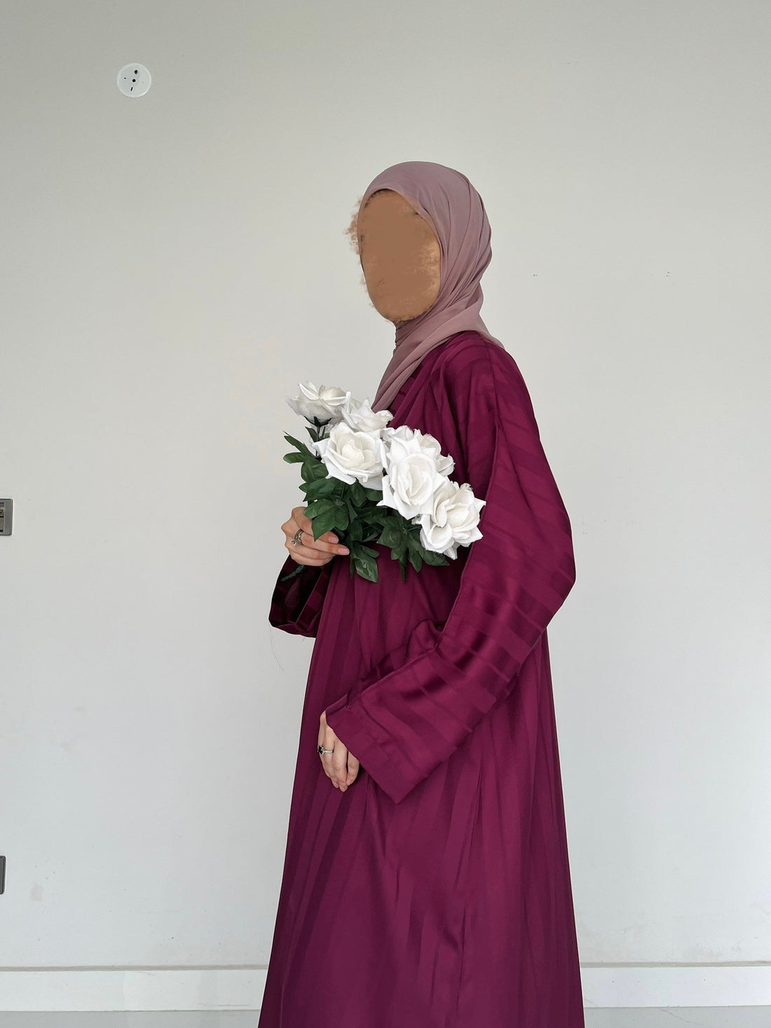 ZYRA - Nidha Luxe Abaya - Plum