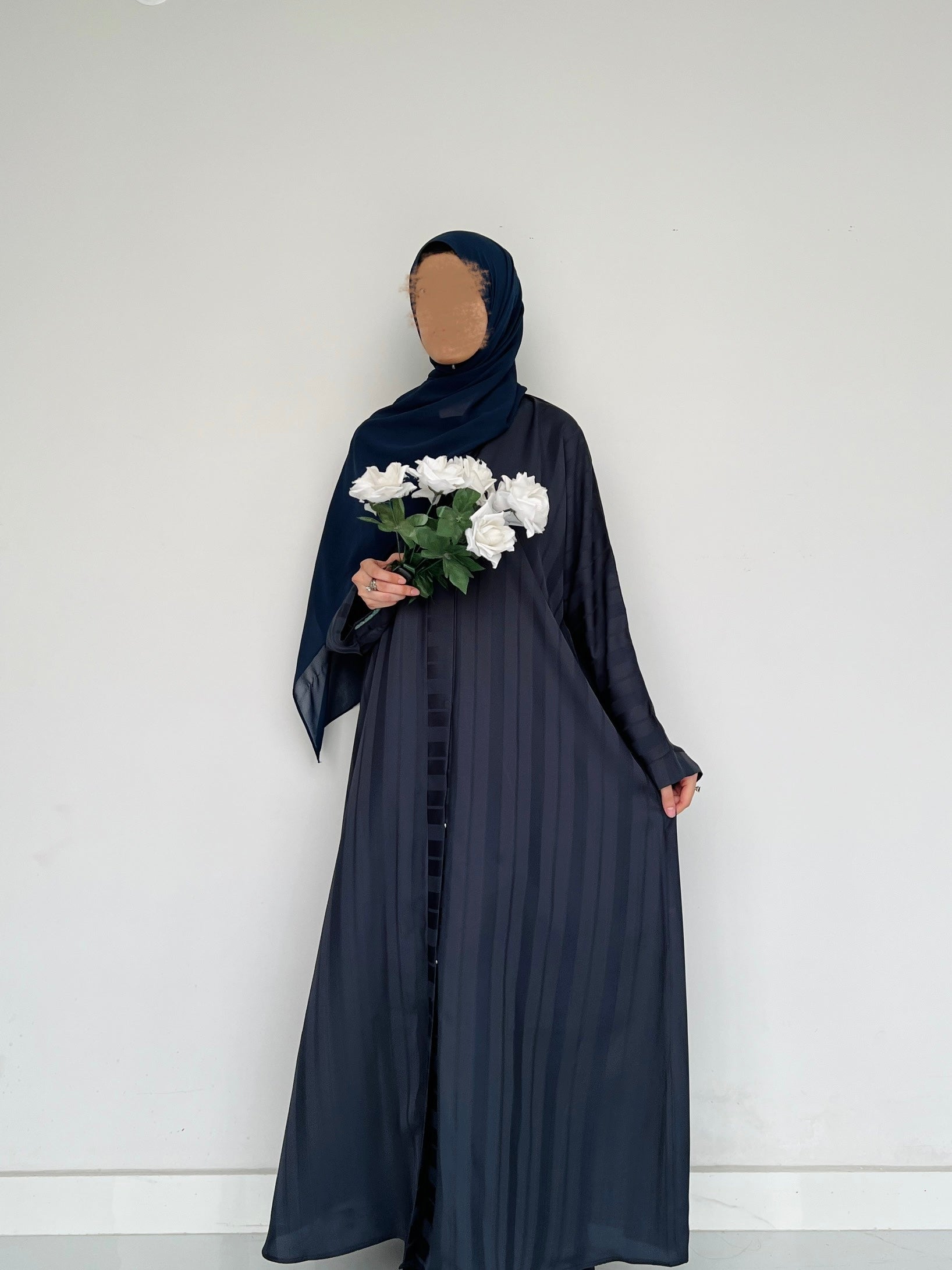 ZYRA - Nidha Luxe Abaya - Navy