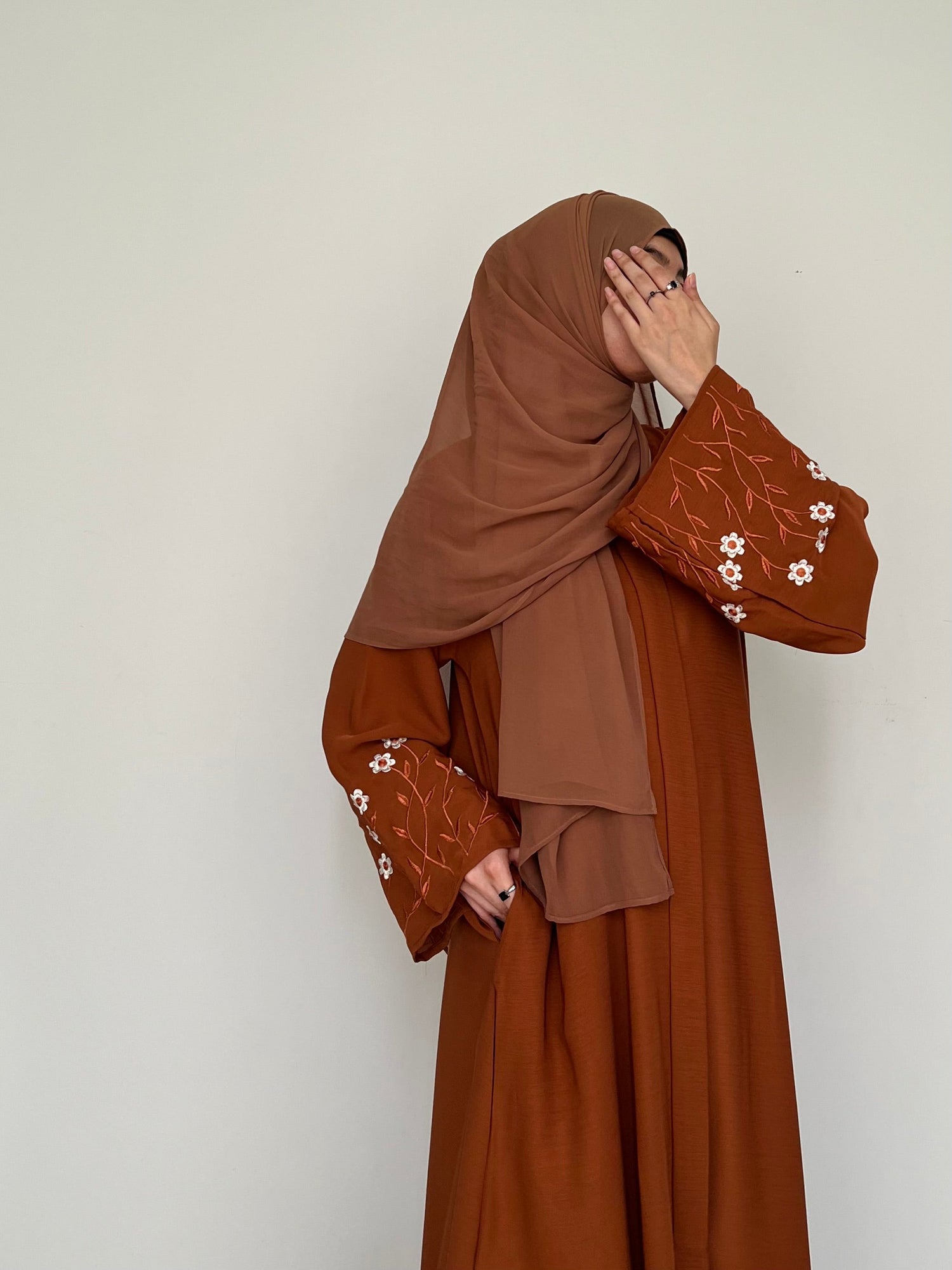 Meadow Mist - Front Open Abaya - Tan