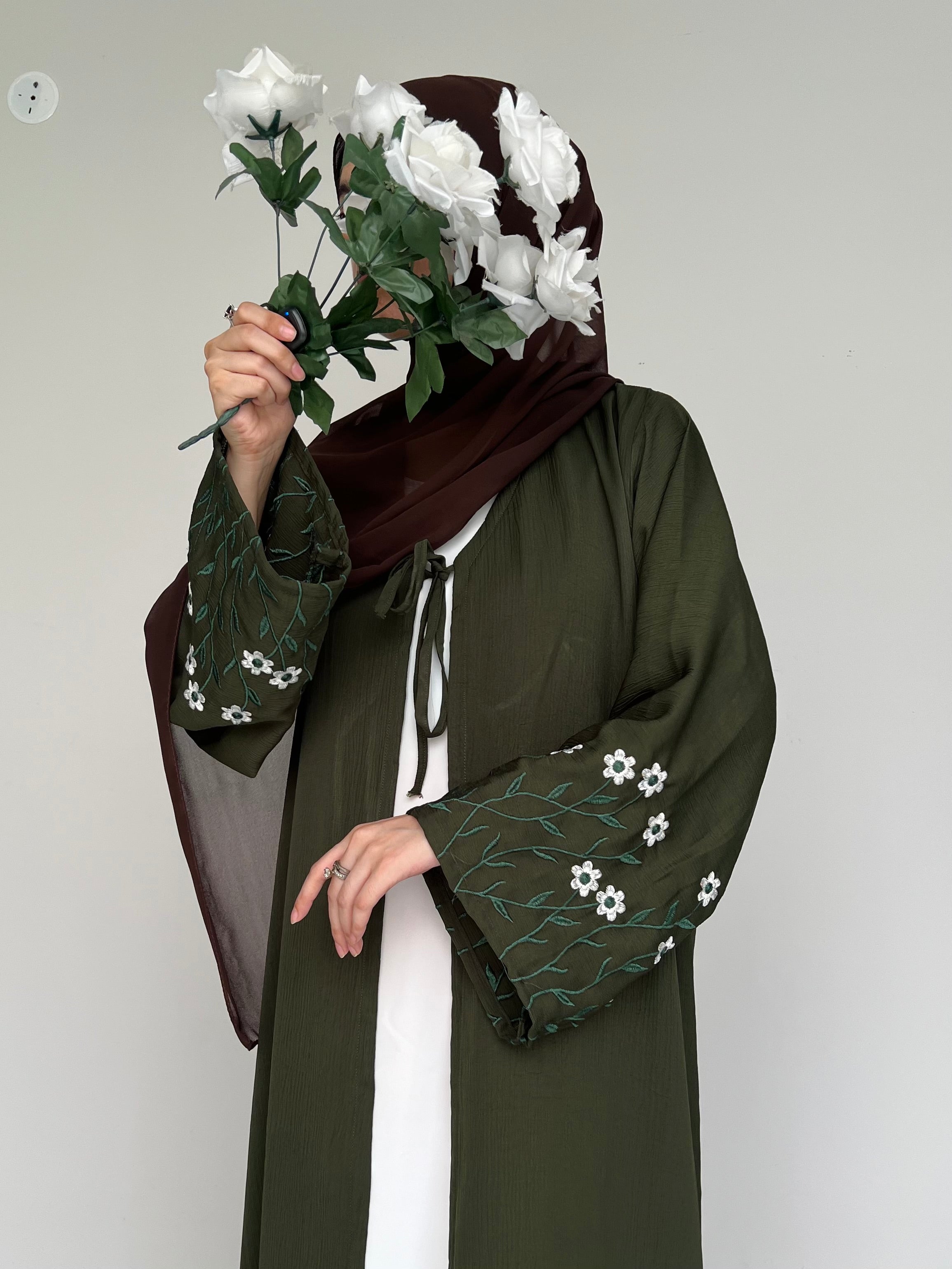 Meadow Mist - Robe Style Abaya - Olive
