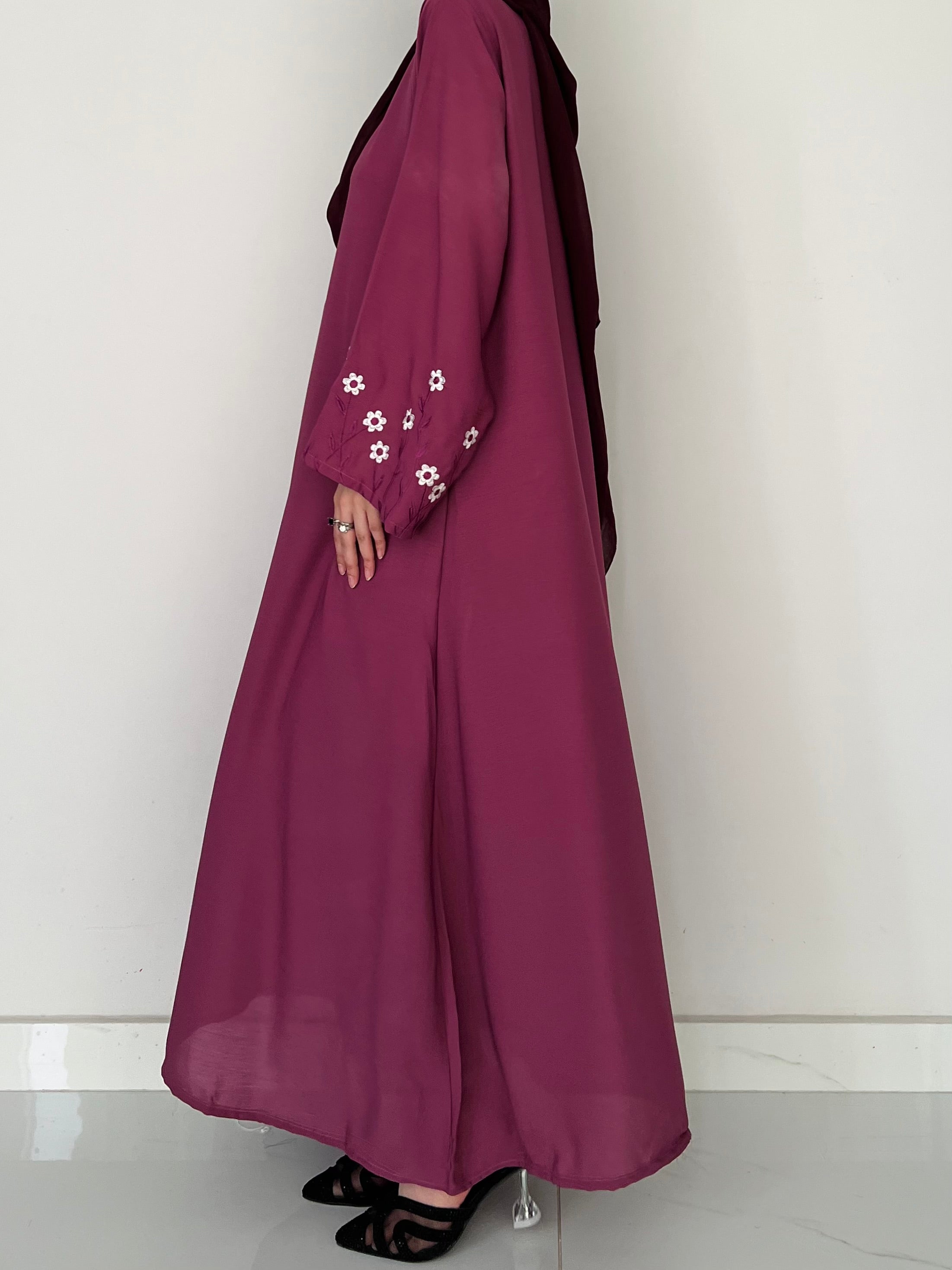 Meadow Mist - Front Closed Abaya - Plum