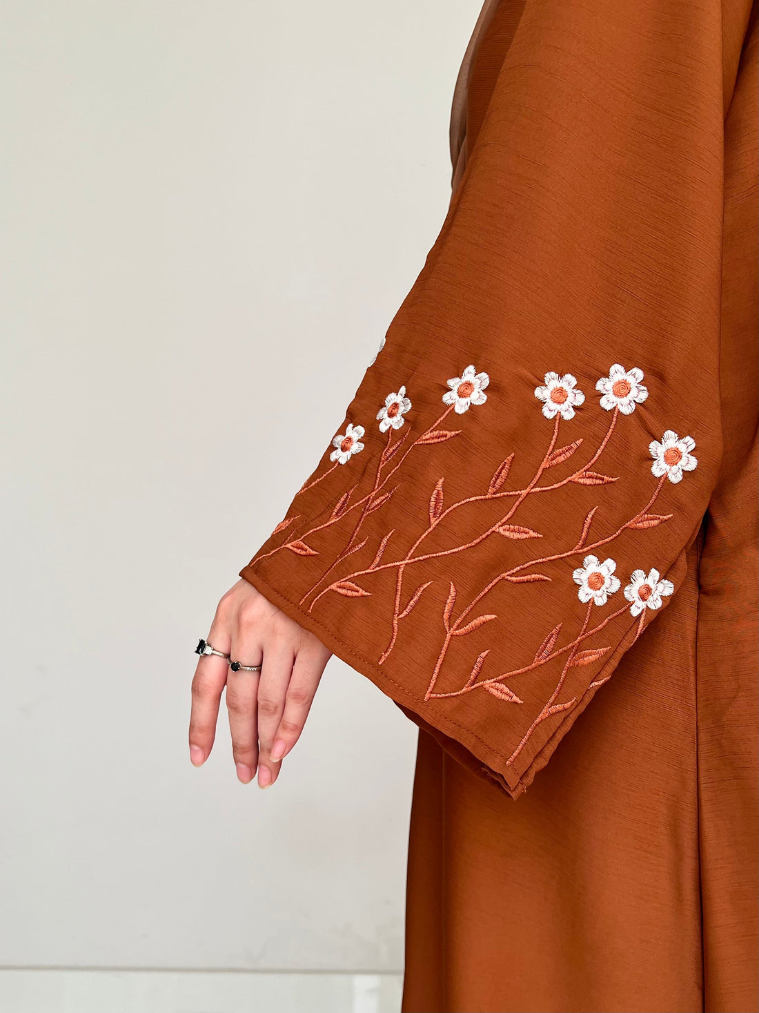 Meadow Mist - Front Open Abaya - Tan