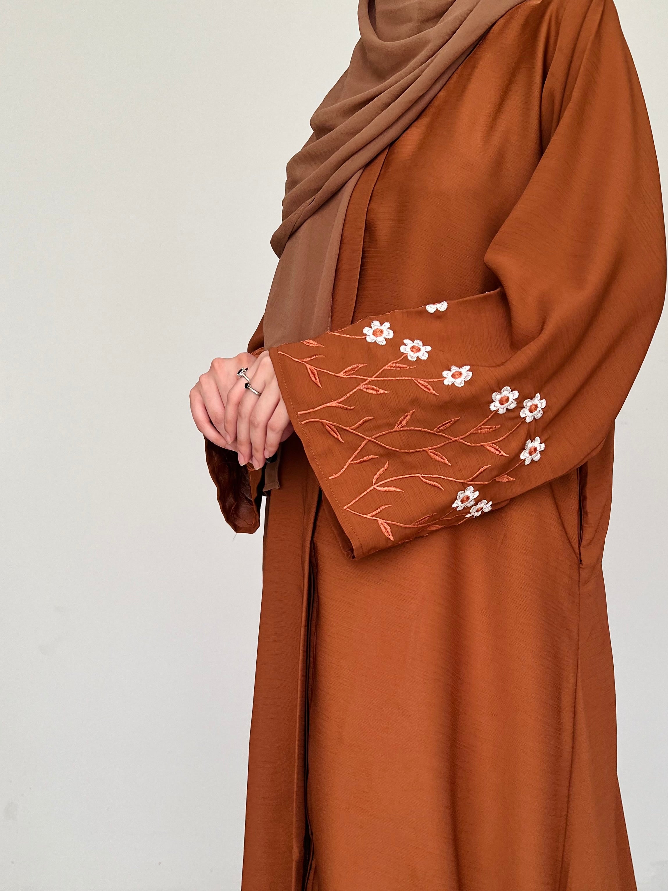 Meadow Mist - Front Open Abaya - Tan