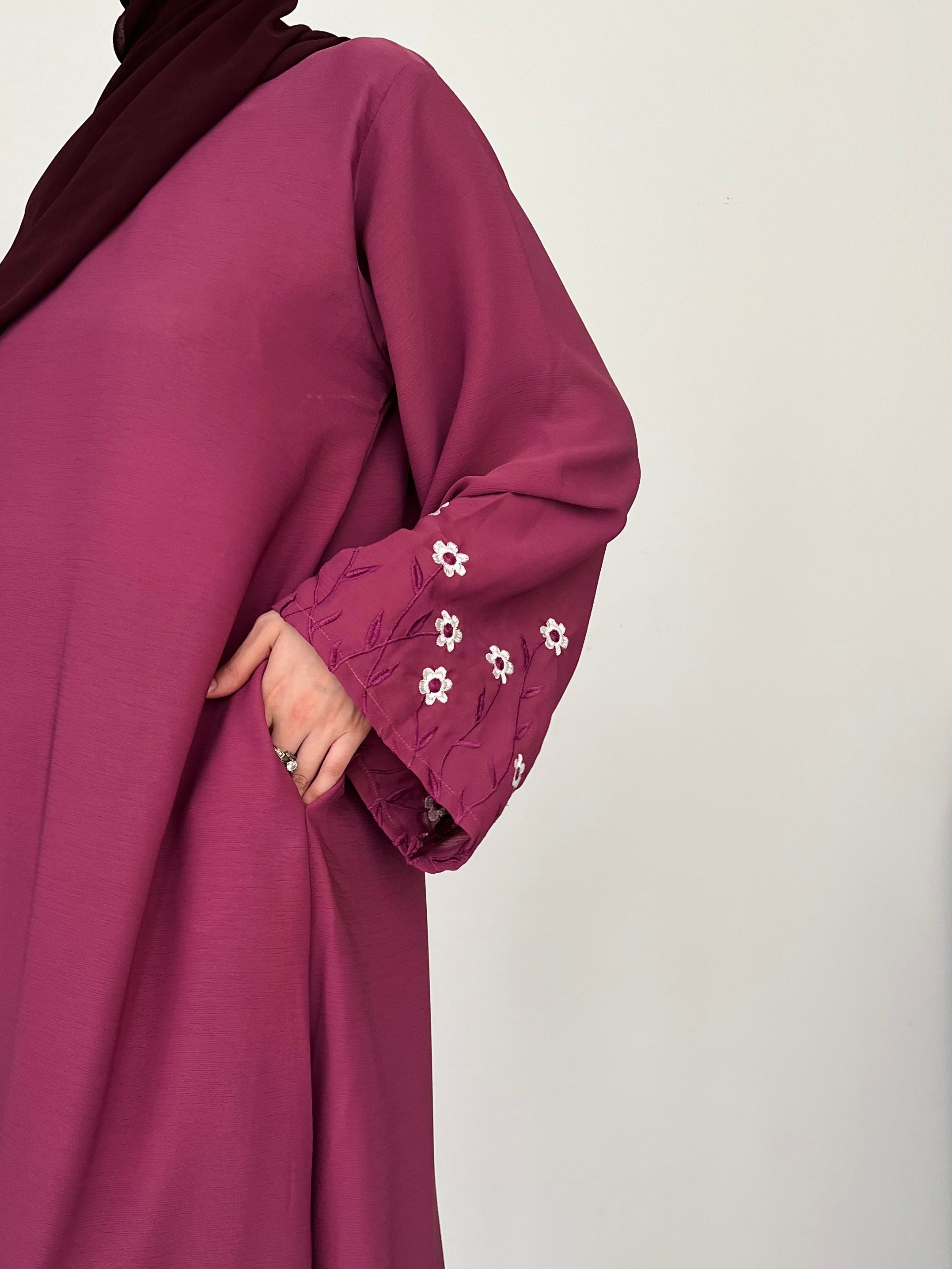 Meadow Mist - Front Closed Abaya - Plum
