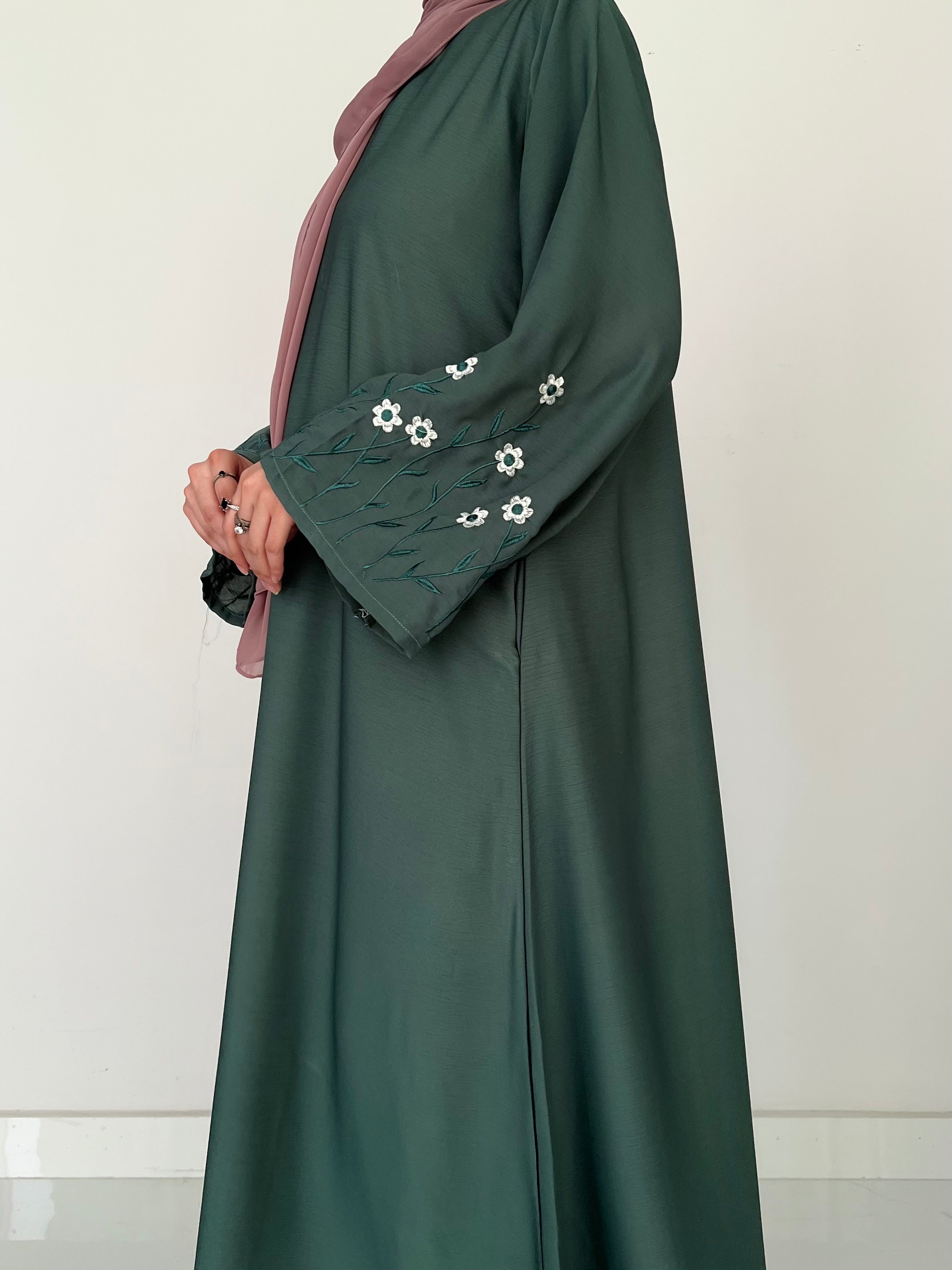 Meadow Mist - Front Closed Abaya - Emerald