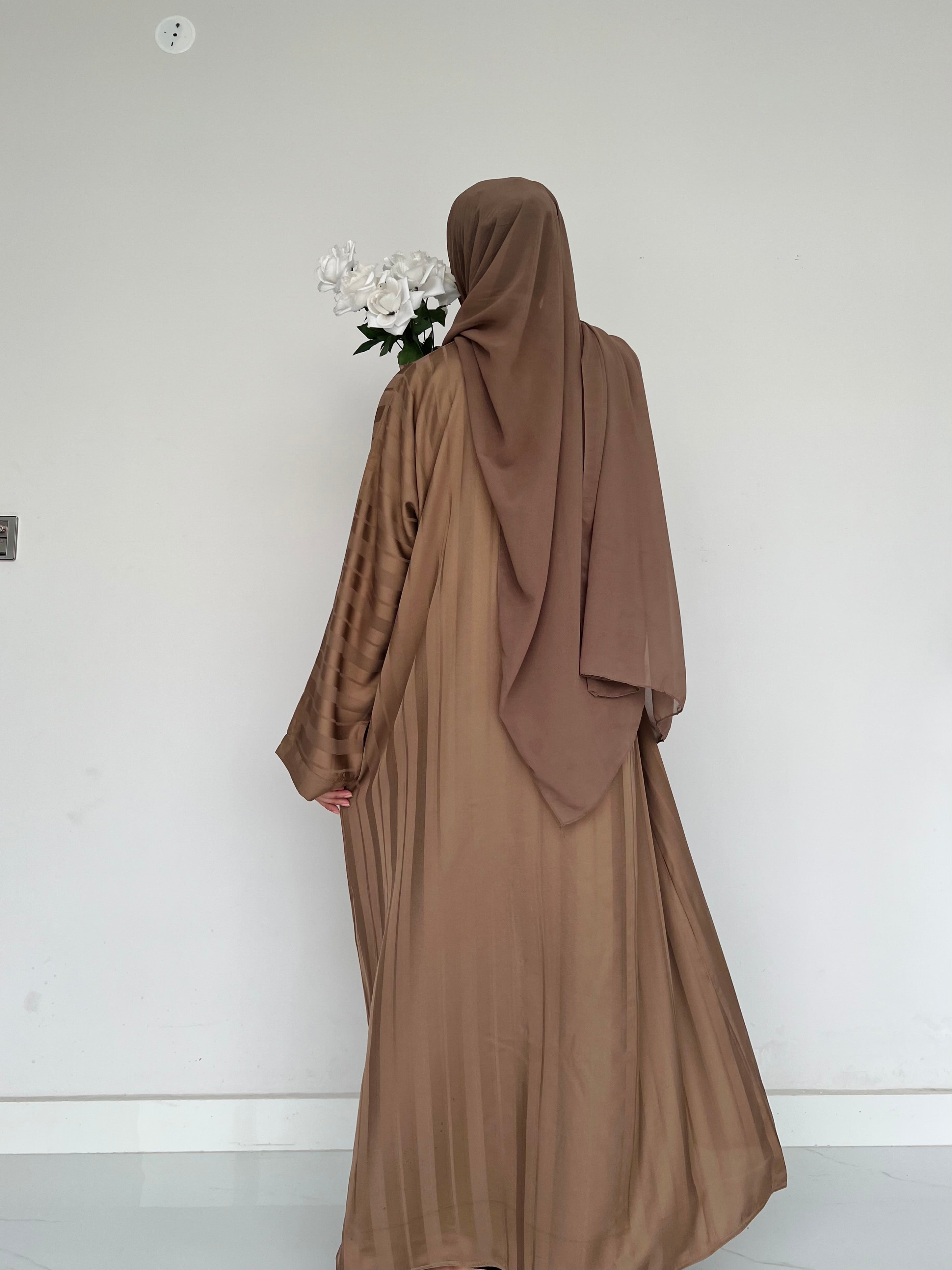ZYRA - Nidha Luxe Abaya - Beige