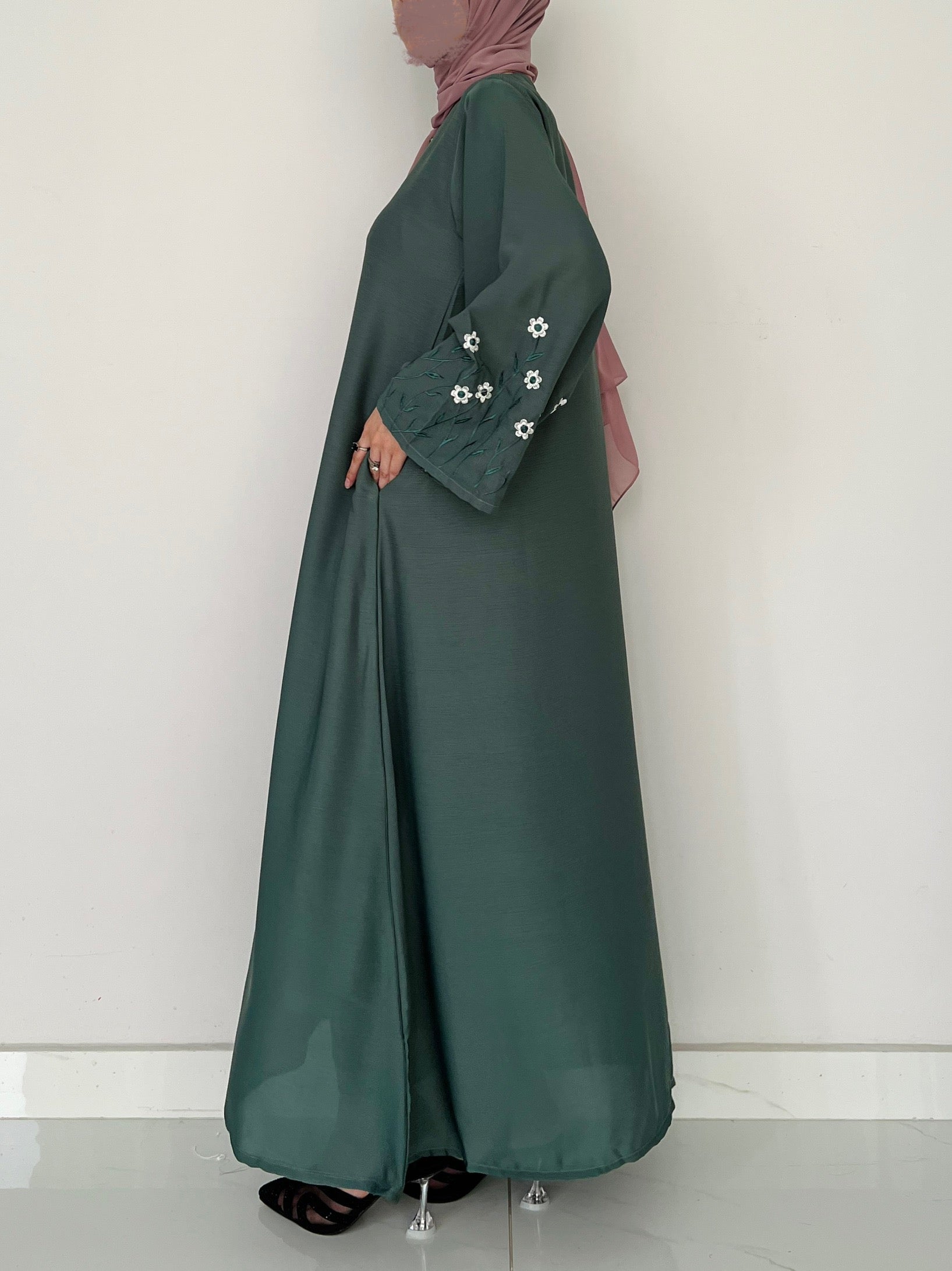 Meadow Mist - Front Closed Abaya - Emerald
