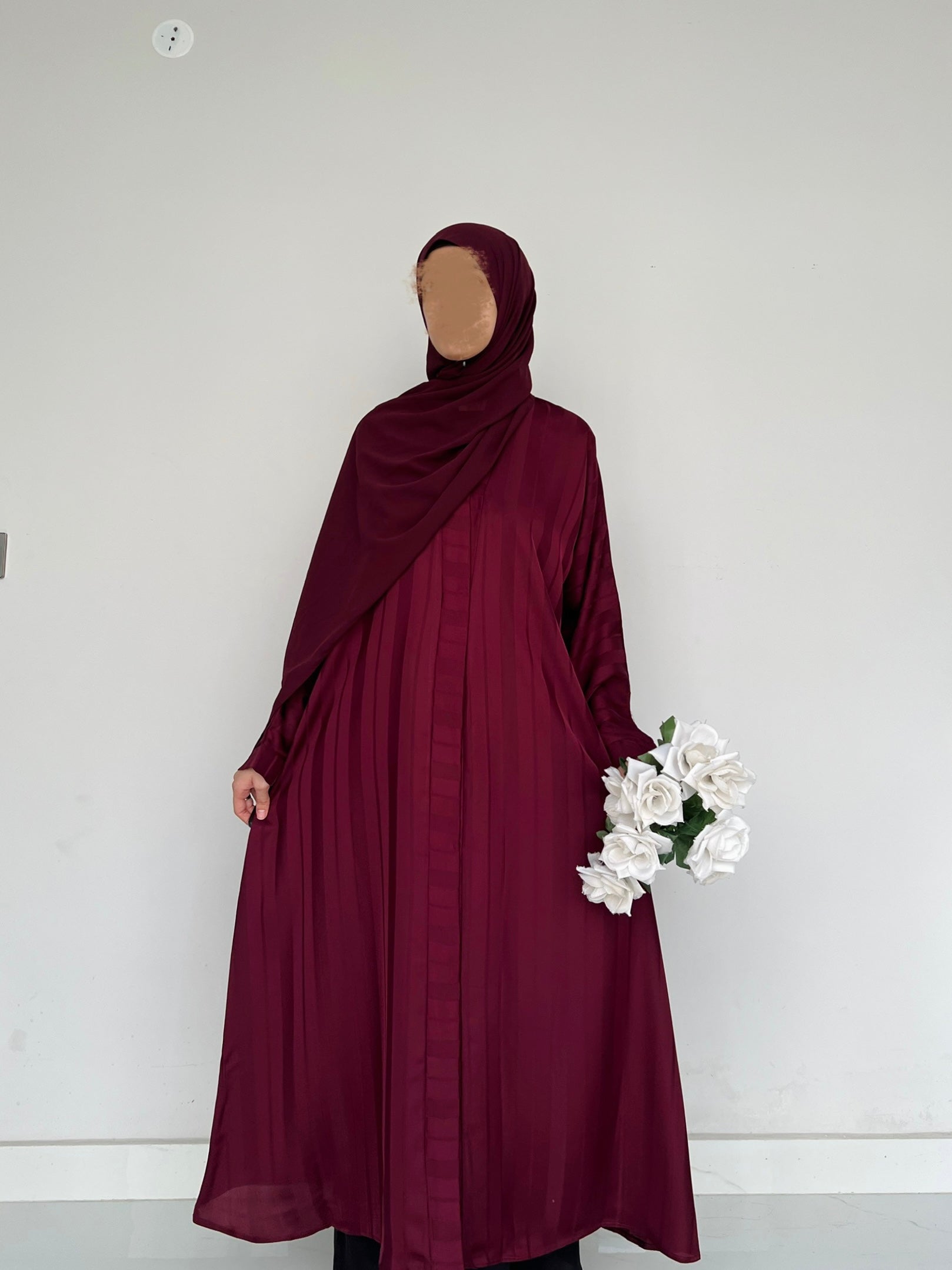 ZYRA - Nidha Luxe Abaya - Vine