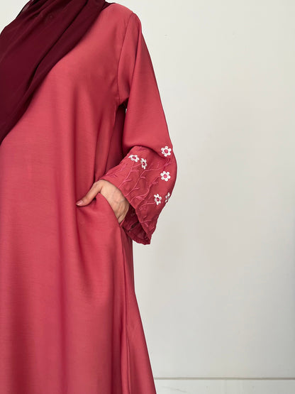 Meadow Mist - Front Closed Abaya - Blush