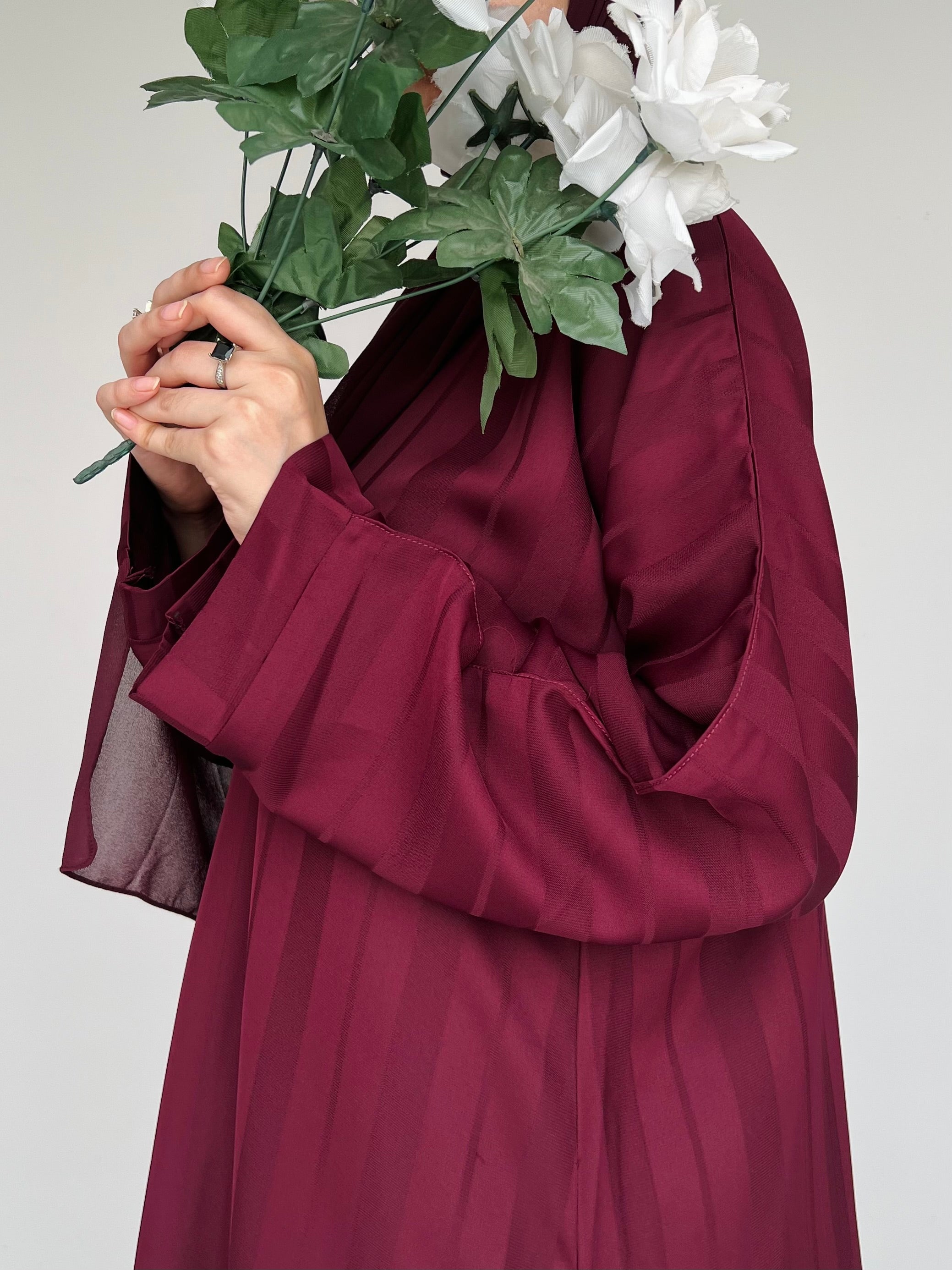 ZYRA - Nidha Luxe Abaya - Vine