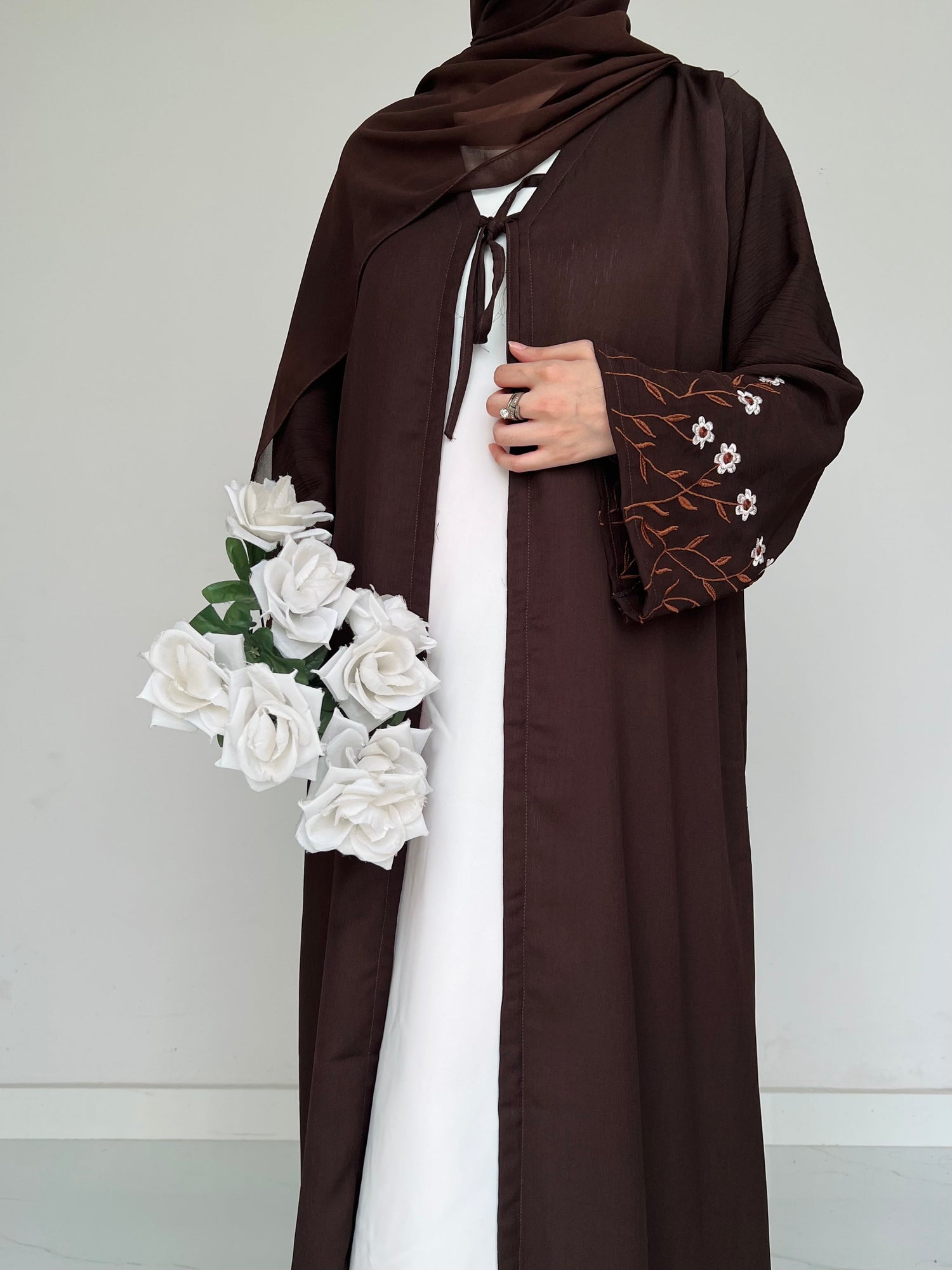 Meadow Mist - Robe Style Abaya - Dark Brown