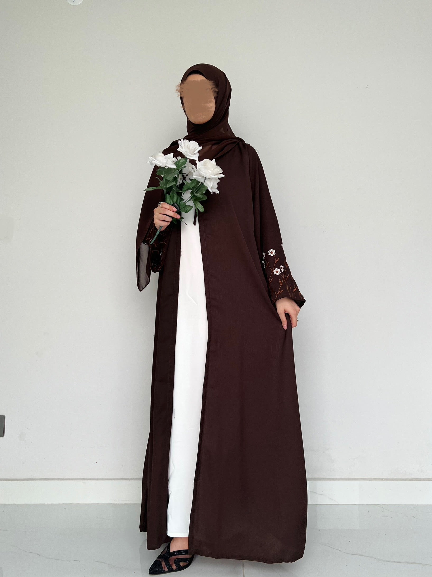 Meadow Mist - Robe Style Abaya - Dark Brown